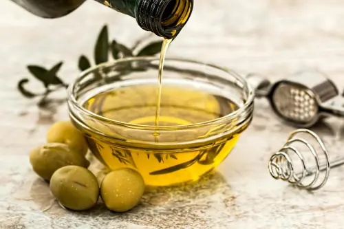 Calabria, crisi dell’olio: tavolo regionale con Gallo