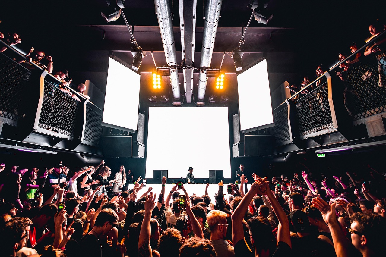 Controlli interforze nei locali della movida: sanzioni a una discoteca nel Catanzarese